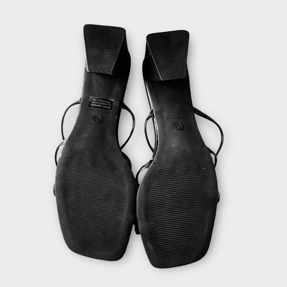 STEVE MADDEN Hanya Nude Block Heeled Strappy Sandals Size 8.5 EUC - Picture 3 of 6